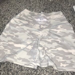 Alphalete Surface Power Shorts